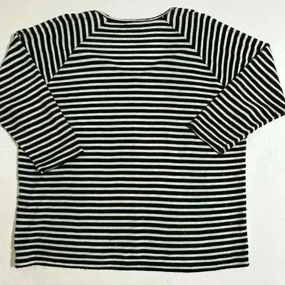 Two by Vince Camuto Black & White Sequined Striped Top - Picture 5 of 7
